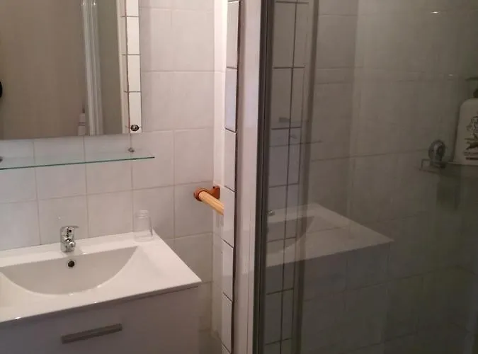 Gites Les Tilleuls Couette-café Clamensane