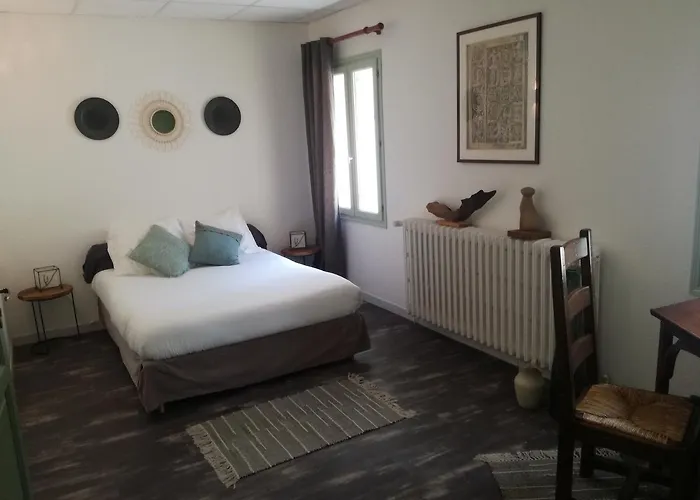 Gites Les Tilleuls Clamensane